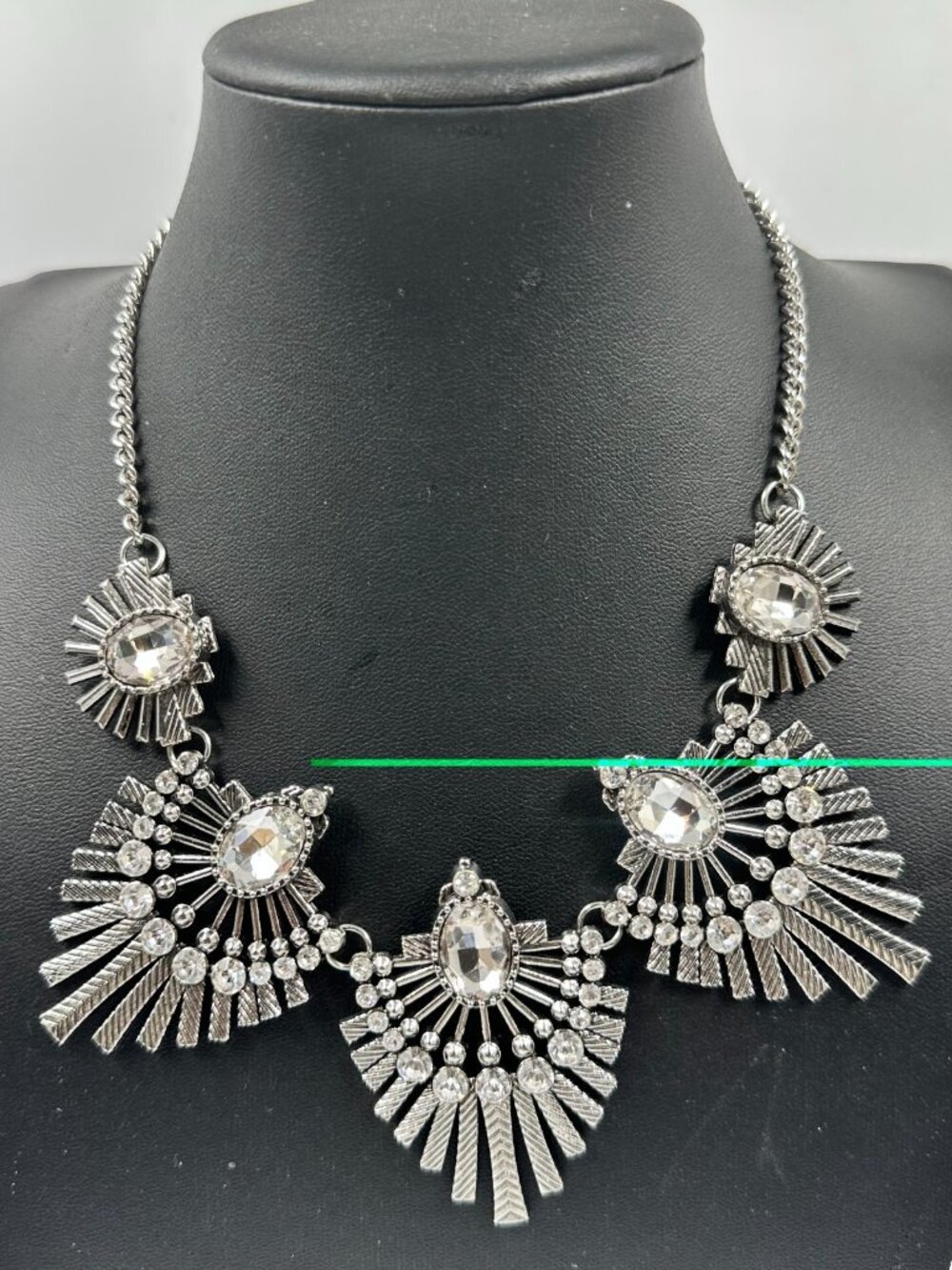 Necklace - Picture 2 of 10